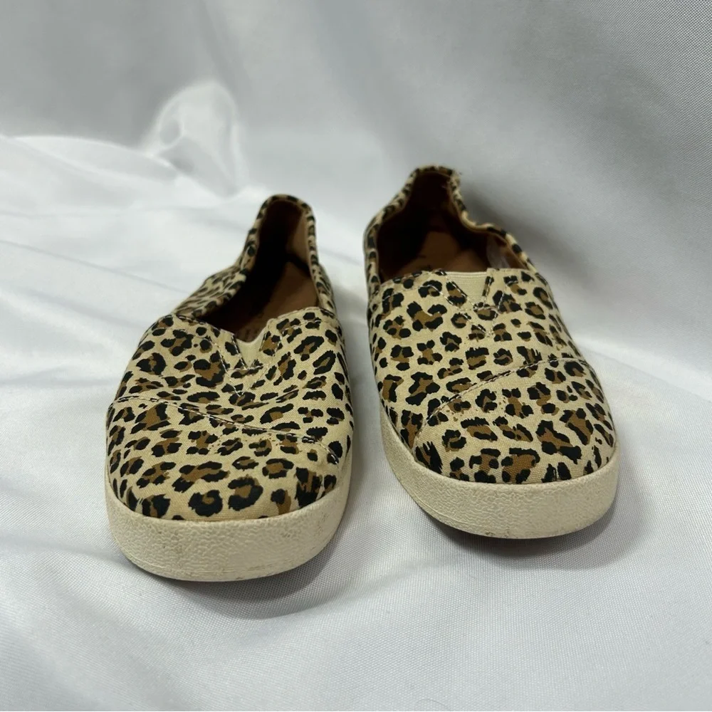 Toms | Avalon Slip On Canvas Cheetah Print Shoes Women's Size 7W